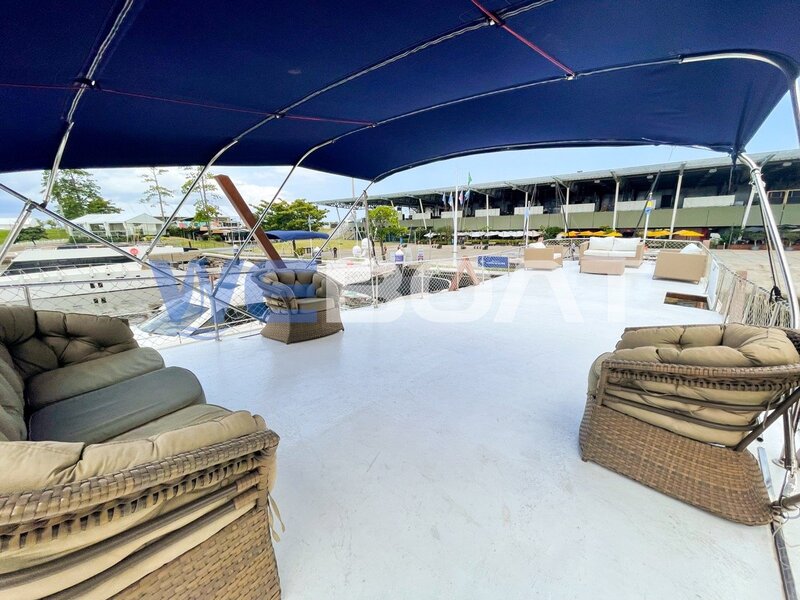 Barco Gourmet 53 - Vista geral