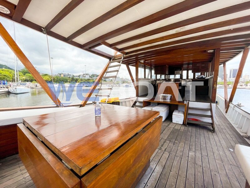 Barco Gourmet 53 - Proa