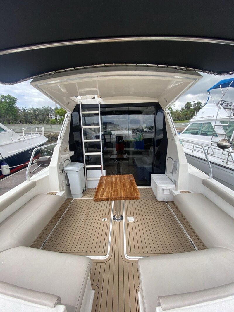 Boat Rio 36 - Churrasqueira