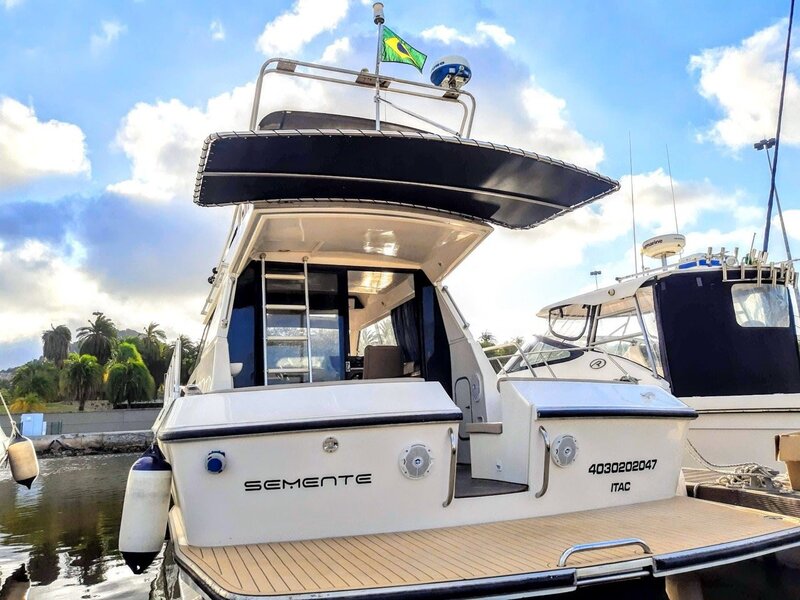 Boat Rio 36 - Lateral