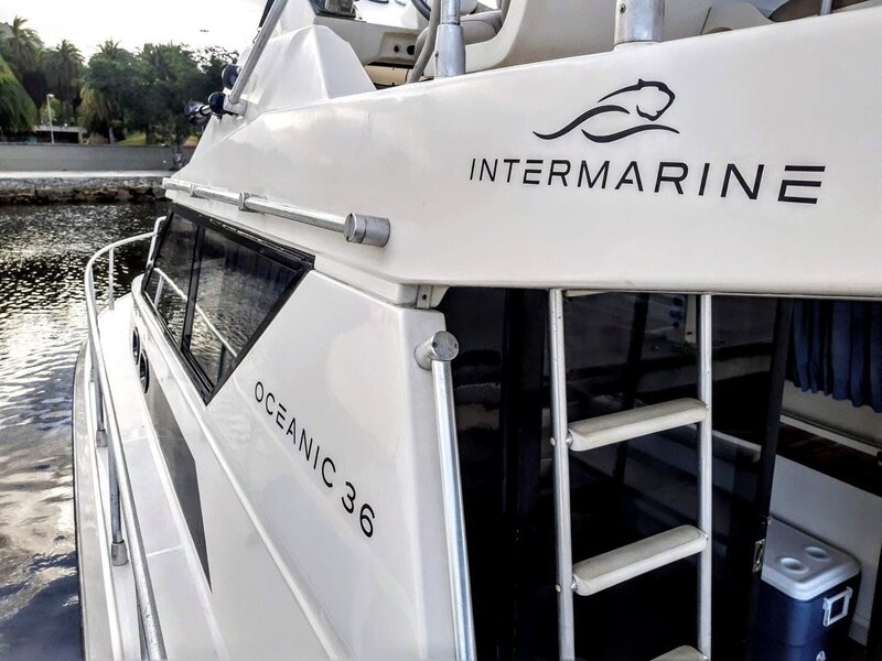 Boat Rio 36 - Popa