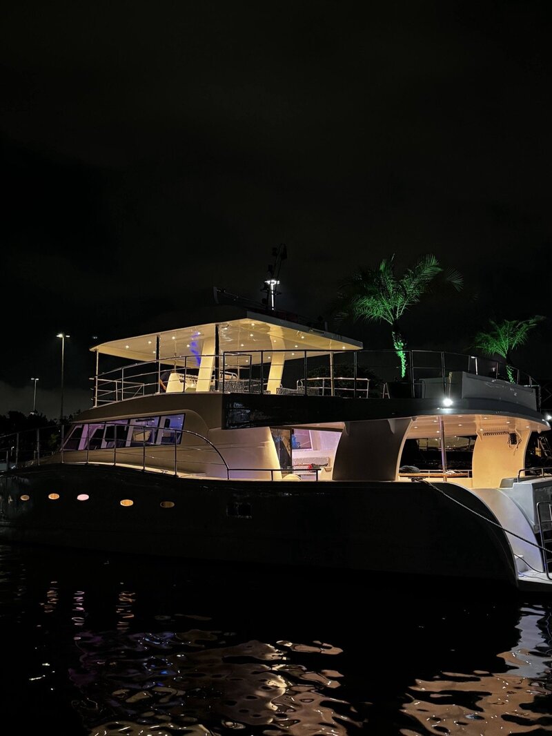 Catamarã Oceano - Espaço interno