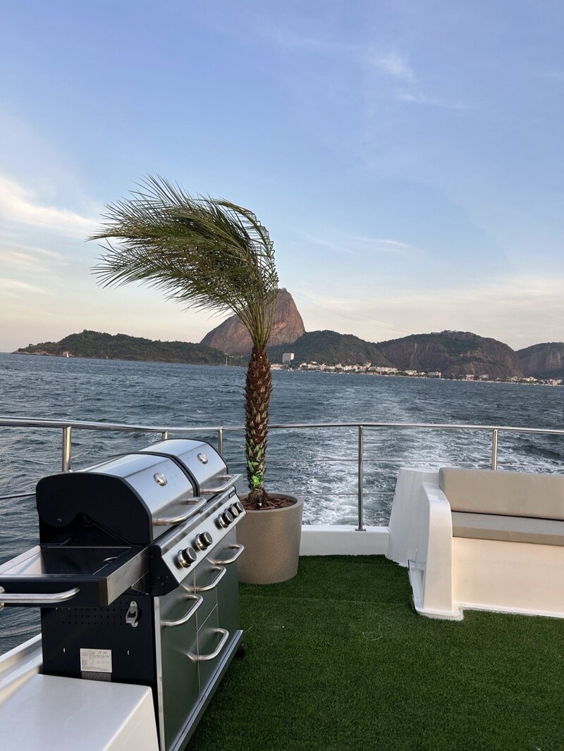 Catamarã Oceano - Lateral