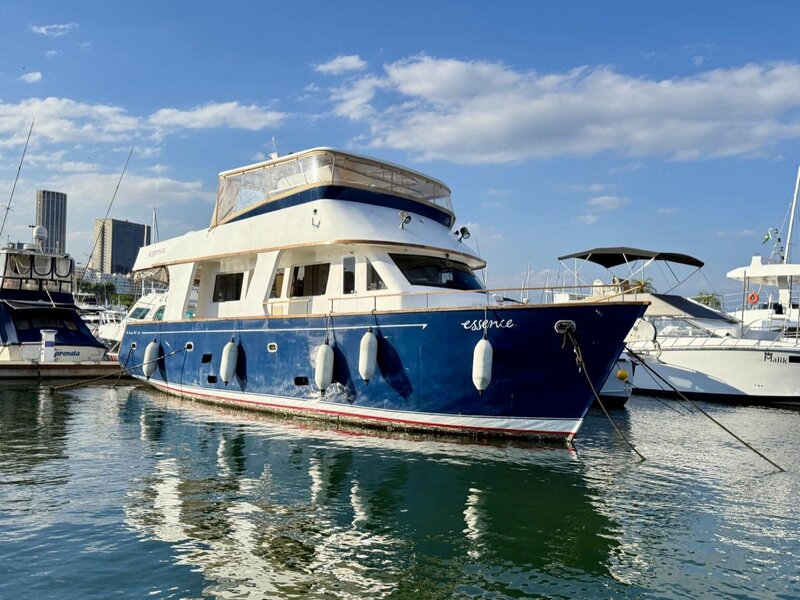 WeBoat Essence - Detalhes