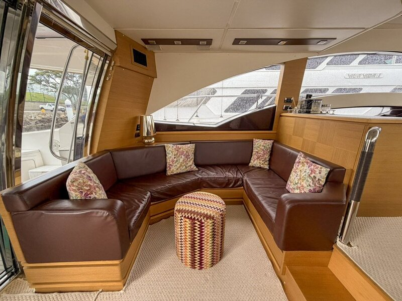 WeBoat Essence - Lateral