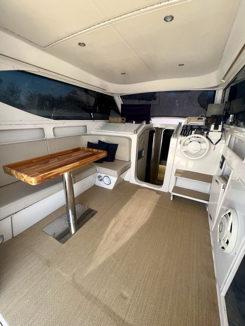 WeBoat Ghost 36 - Área de sol