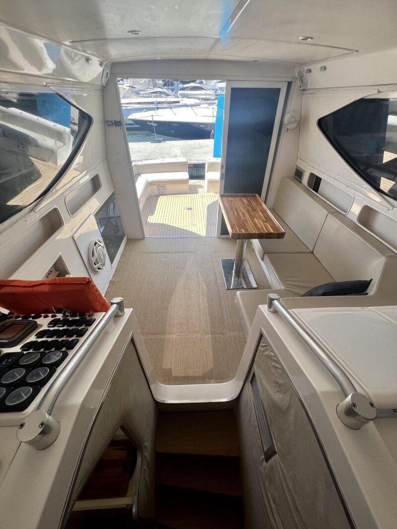 WeBoat Ghost 36 - Proa