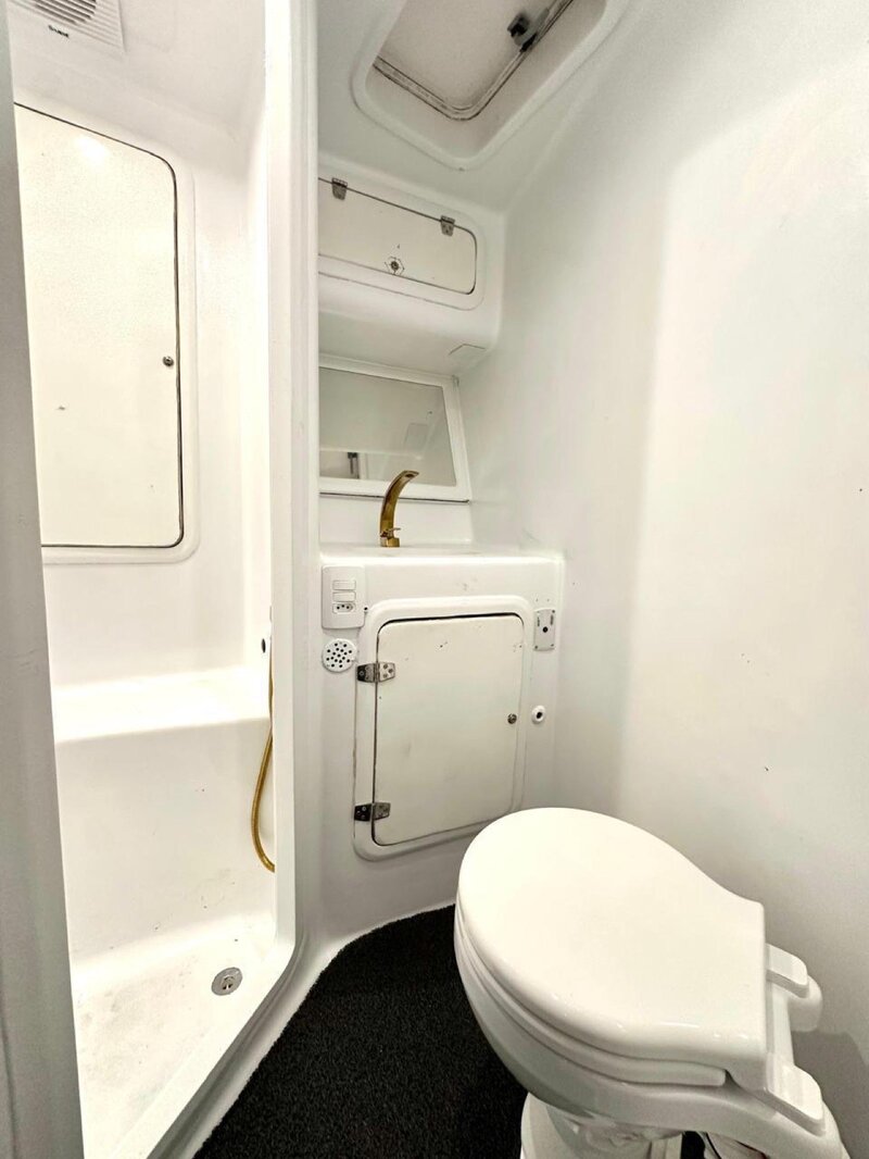 WeBoat Malik - Espaço interno