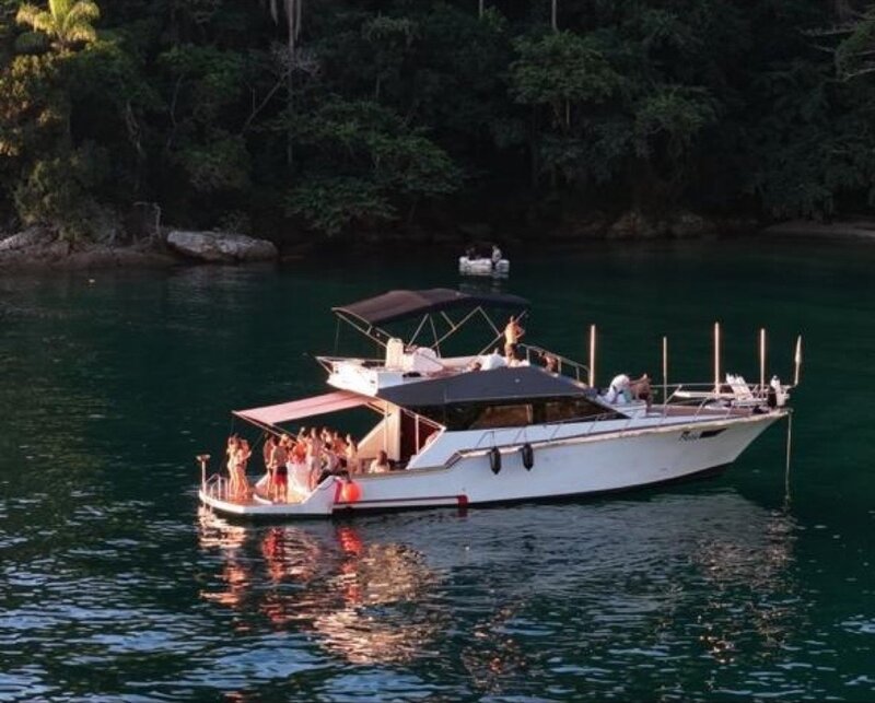 WeBoat Malik - Área social