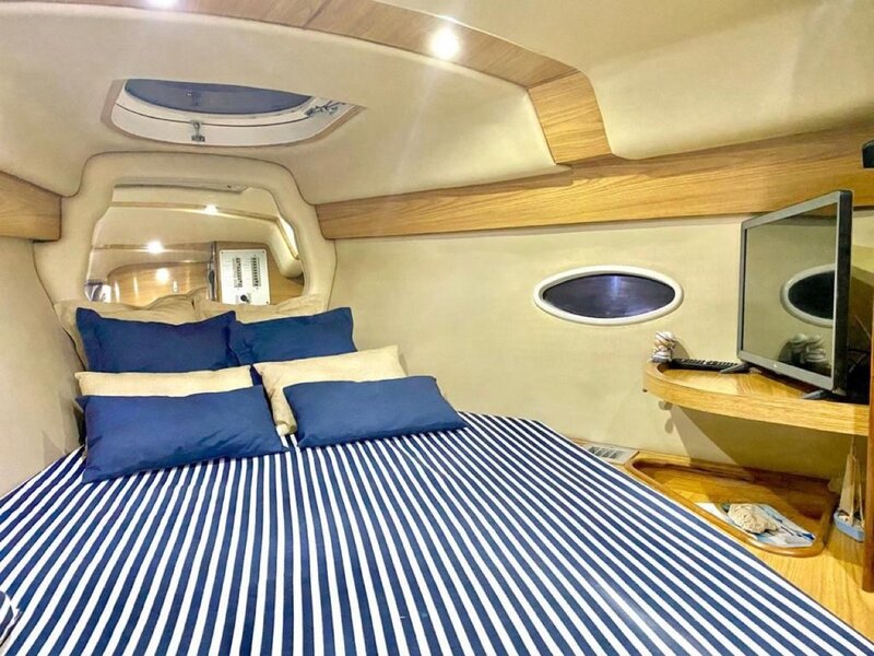 WeBoat Real 32 - Espaço interno