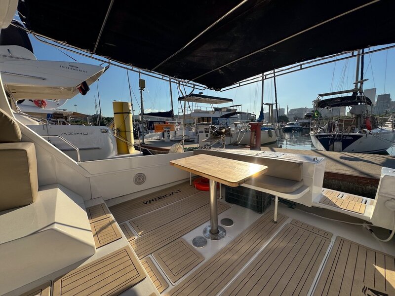 WeBoat 32 - Deck