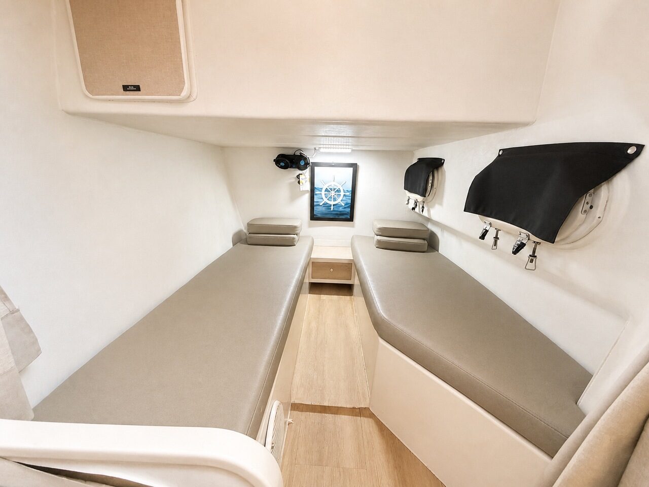 WeBoat 420 - Cabine com beliches
