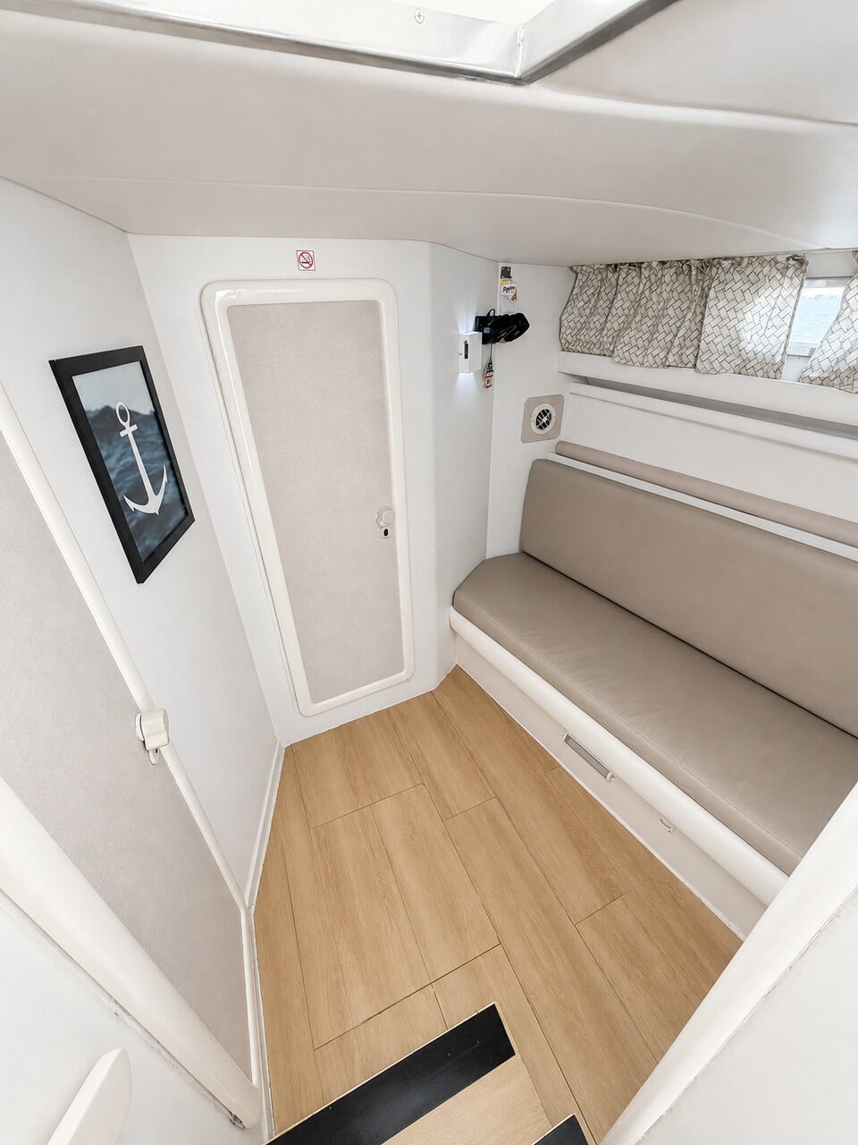 WeBoat 420 - Banheiro com box