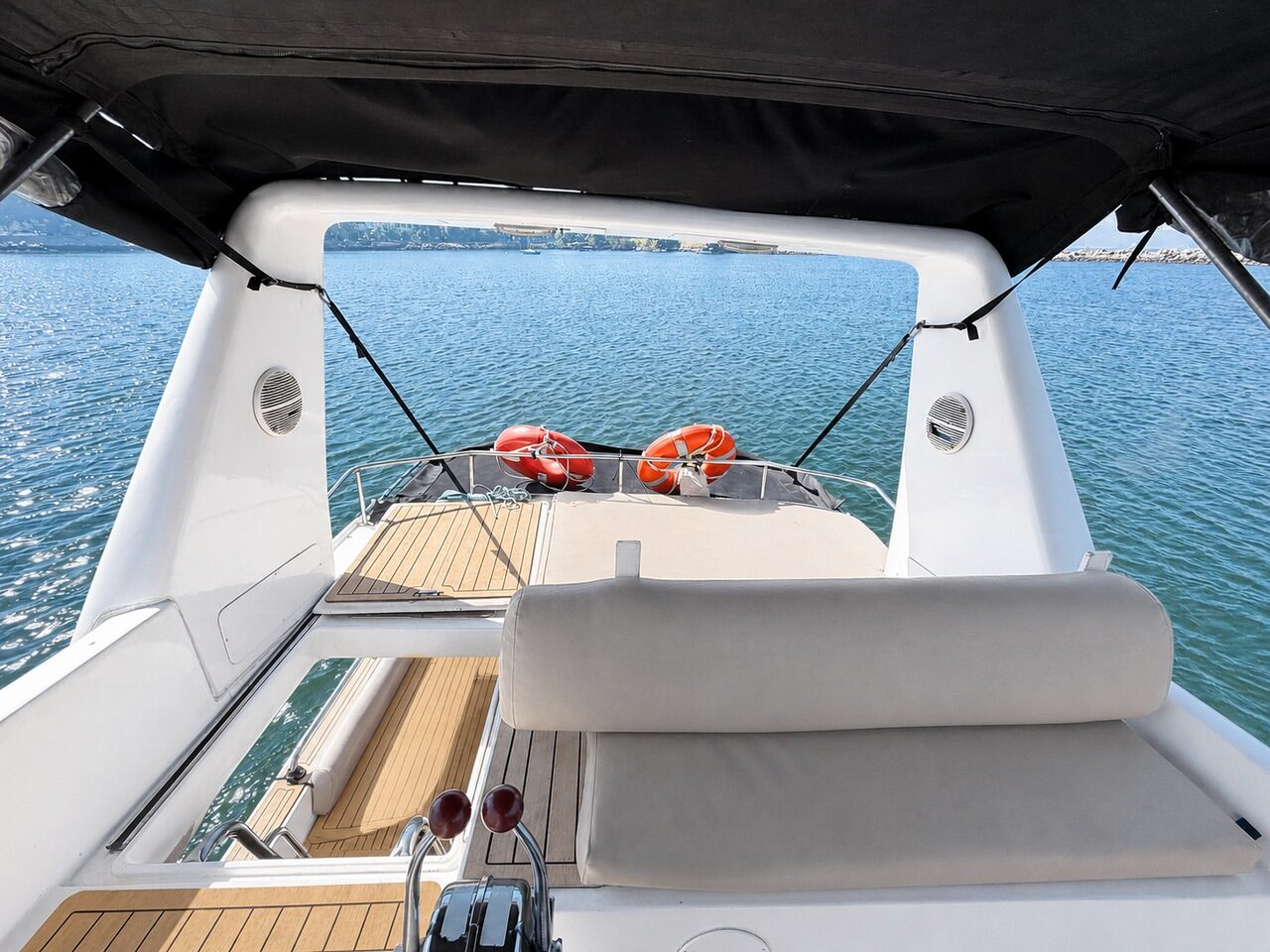 WeBoat 420 - Área de estar do flybridge