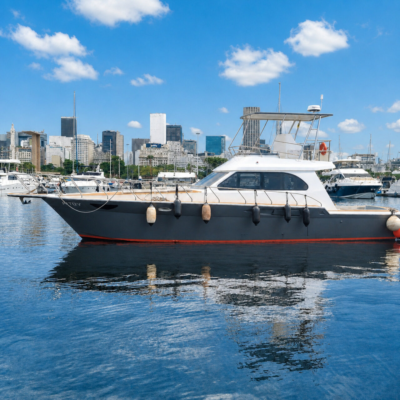 WeBoat Mares 50 - Casco de 50 pés visto da marina