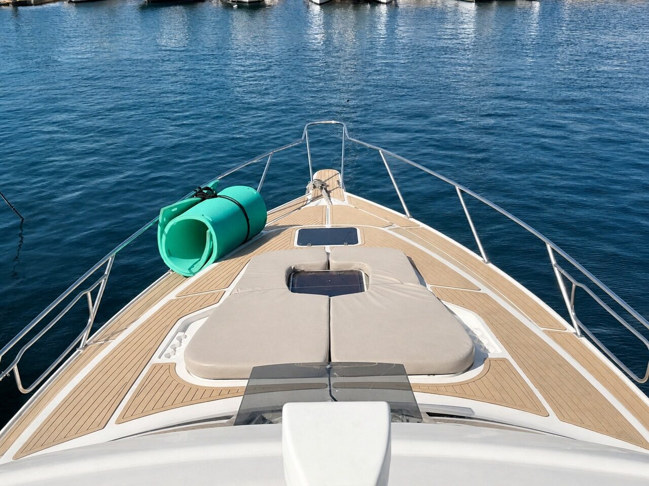 WeBoat Rio Star 50 - Solário de proa visto do flybridge